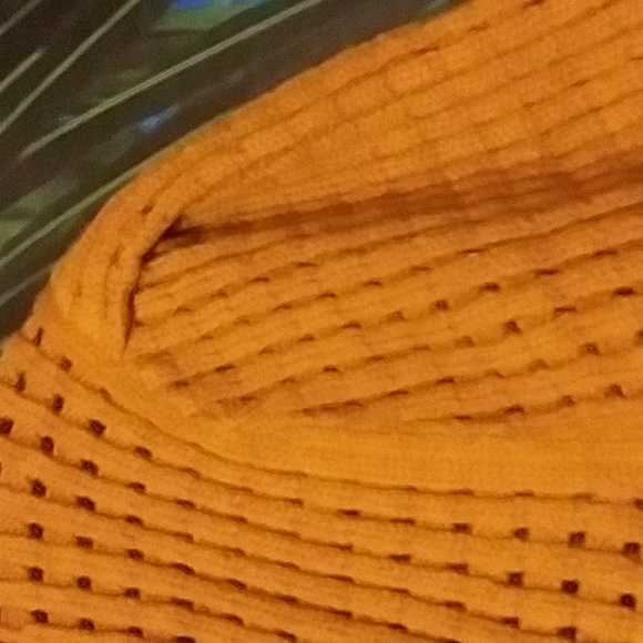 A New Day sweater - Picture 4 of 10